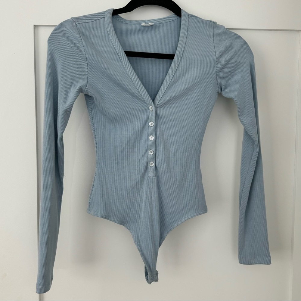 NWOT Wilfred Free Henley Bodysuit